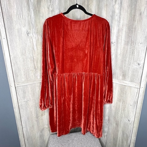Rusttydustty Boho Velvet Lace Mini Dress - Picture 7 of 8